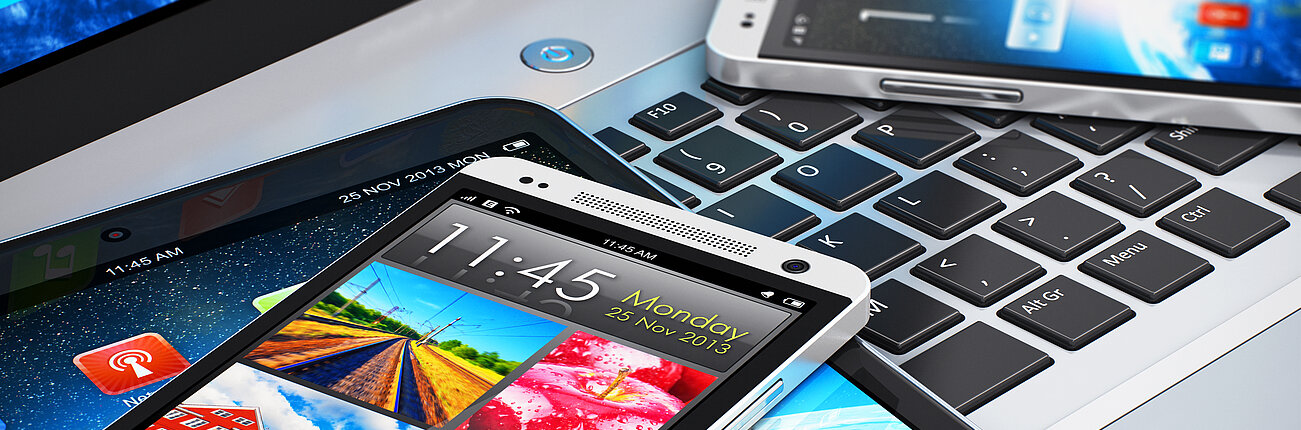 Tablet Handy und Computer